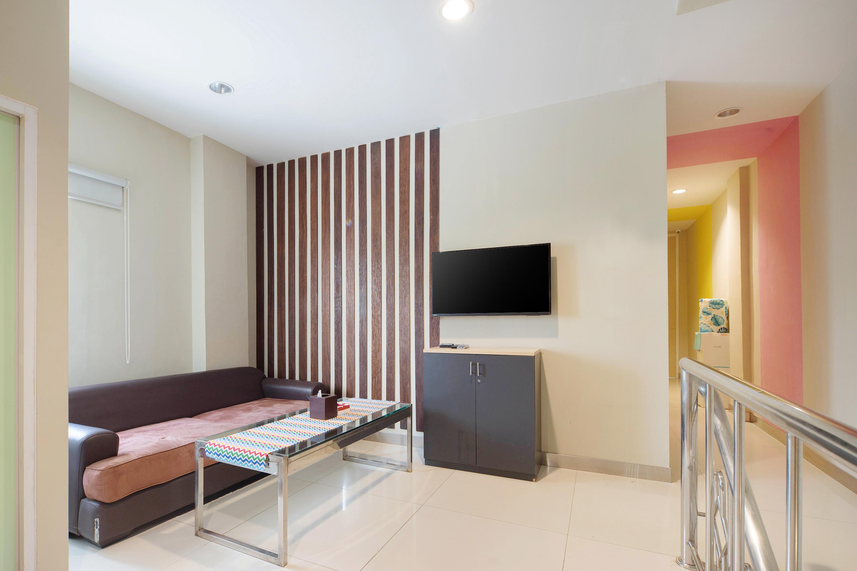 Hotel Super Oyo Capital O 1121 Orienchi 2 Jakarta Exteriér fotografie